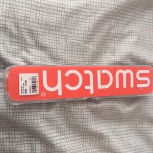 I am selling a very good Swatch Watch.